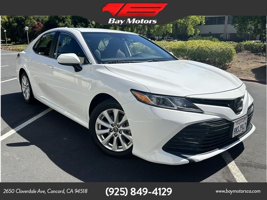 2020 Toyota Camry LE